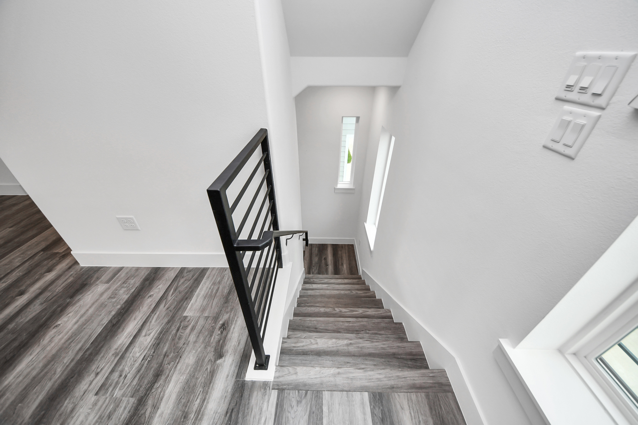 2709 Dennis St – Photo 15