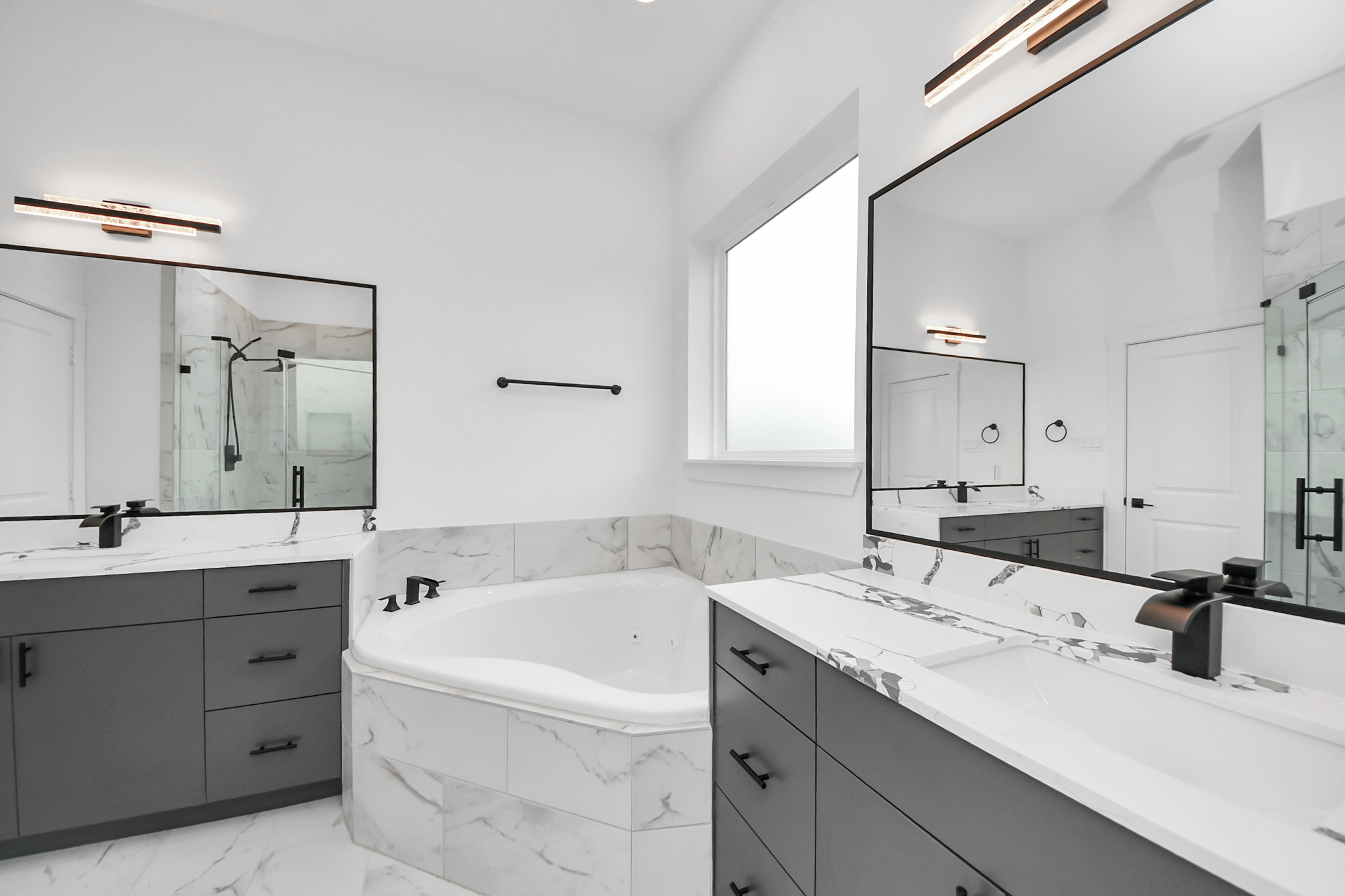 2709 Dennis St – Photo 33
