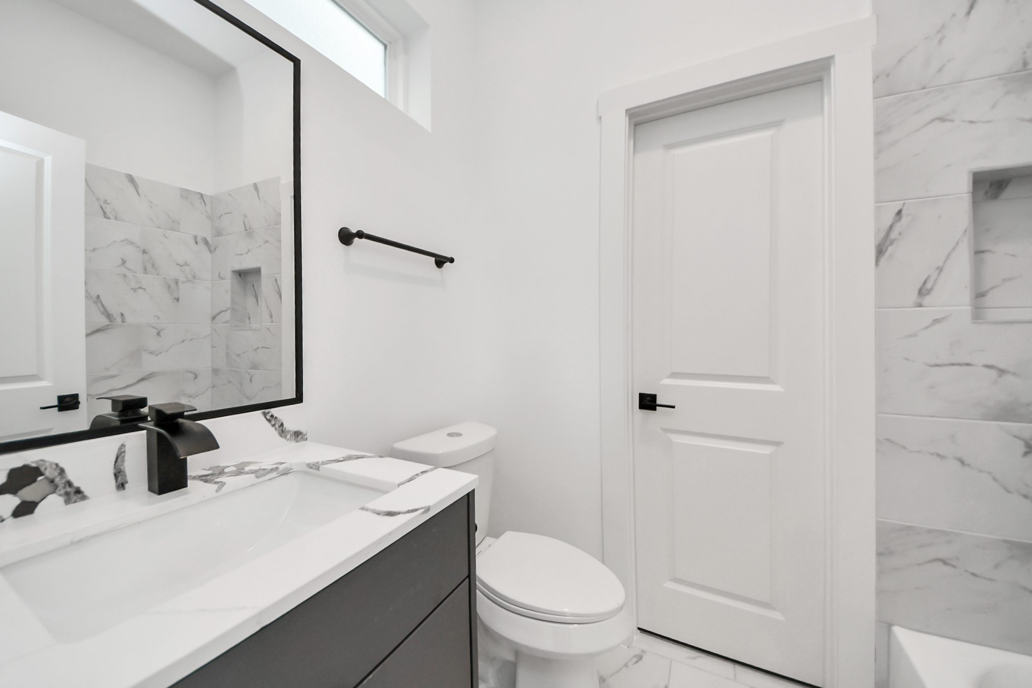 2709 Dennis St – Photo 40