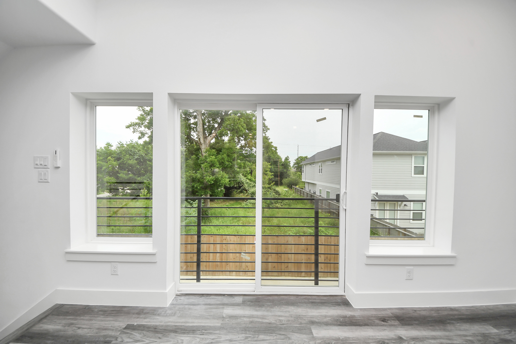 2709 Dennis St – Photo 46