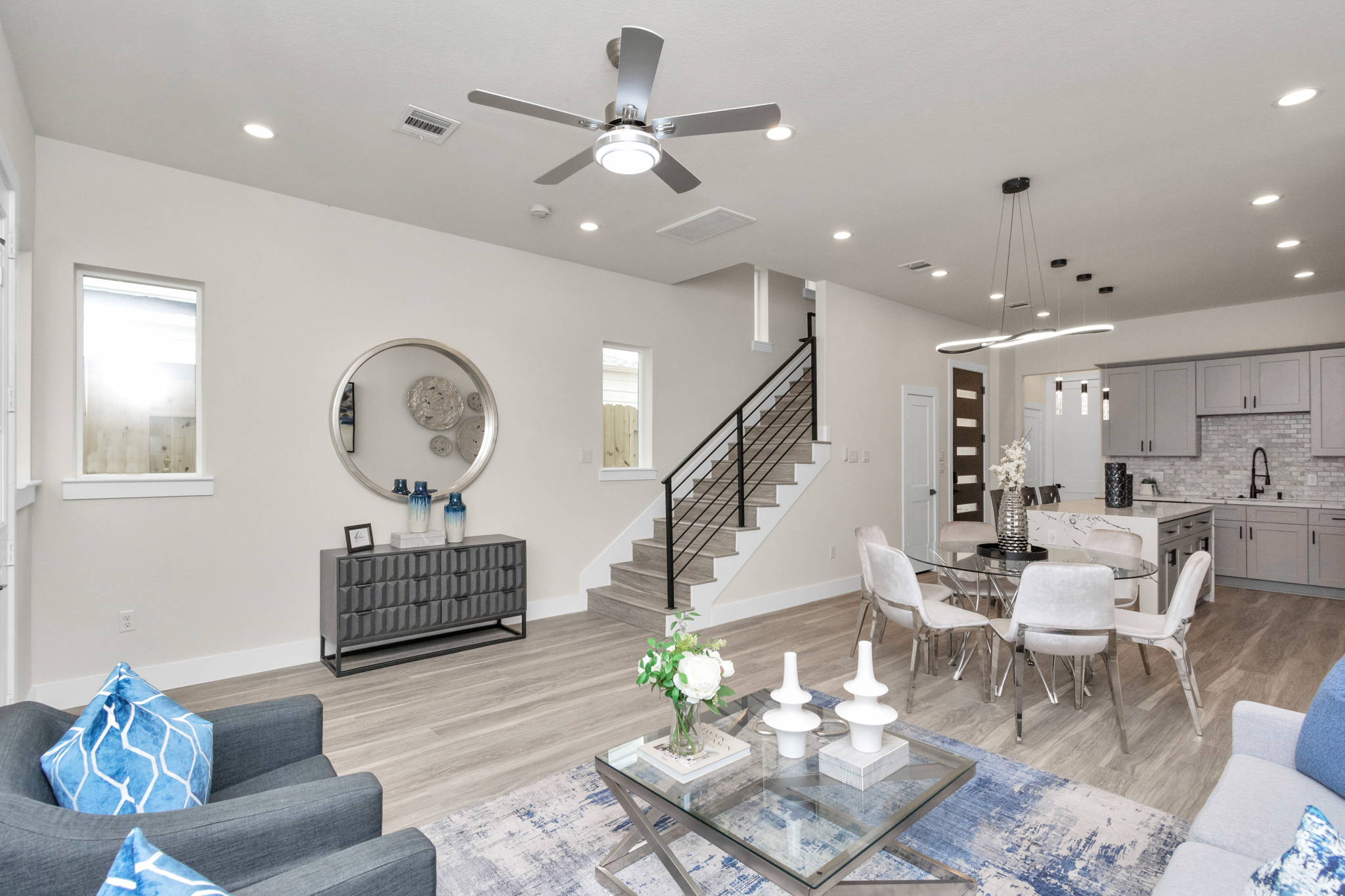 2704 Tuam St – Living Room
