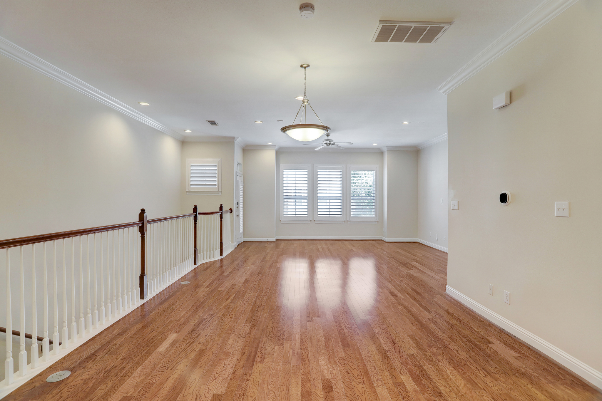 21 Versante Court – Kitchen
