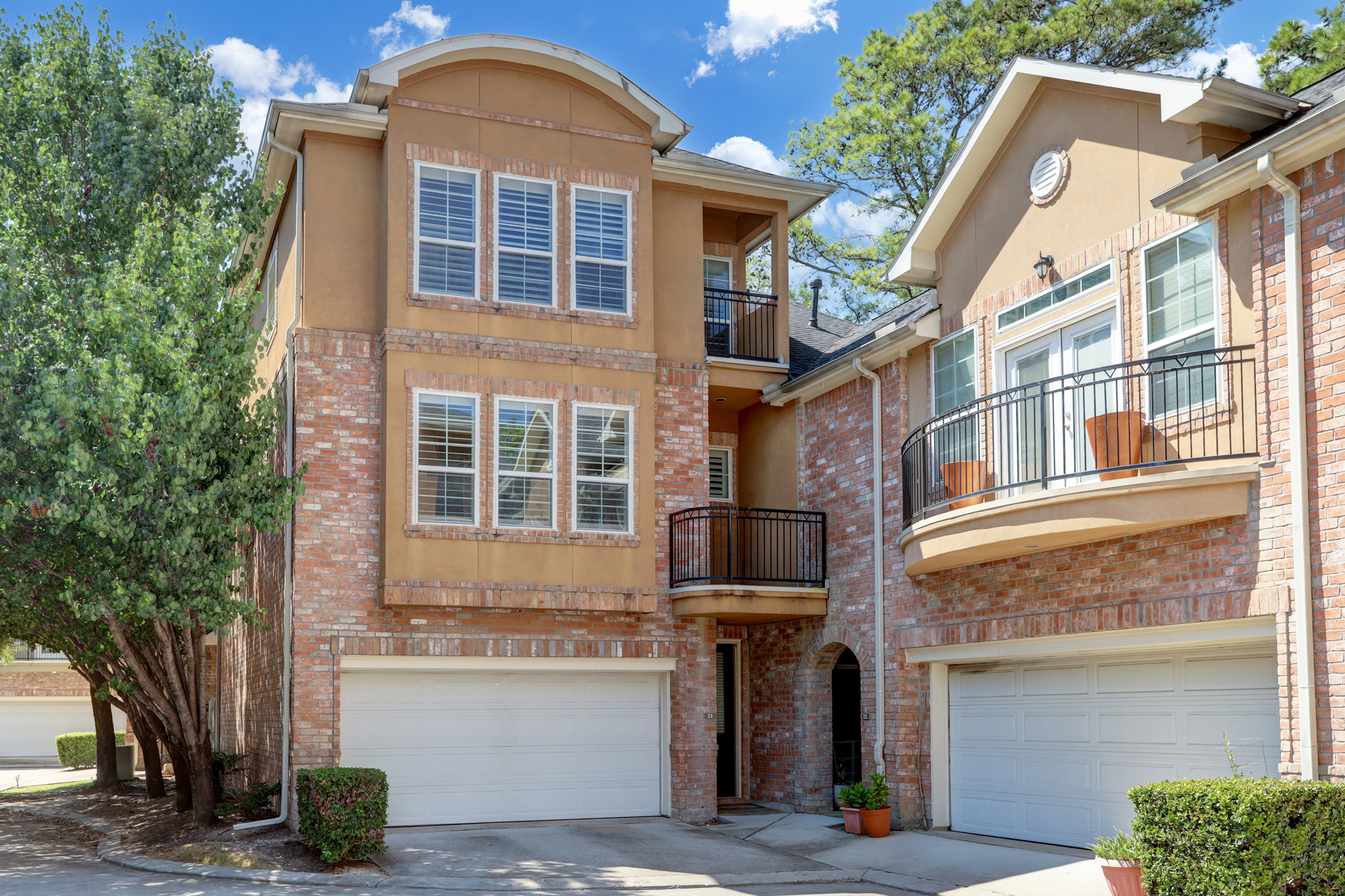 24 Versante Court – Exterior