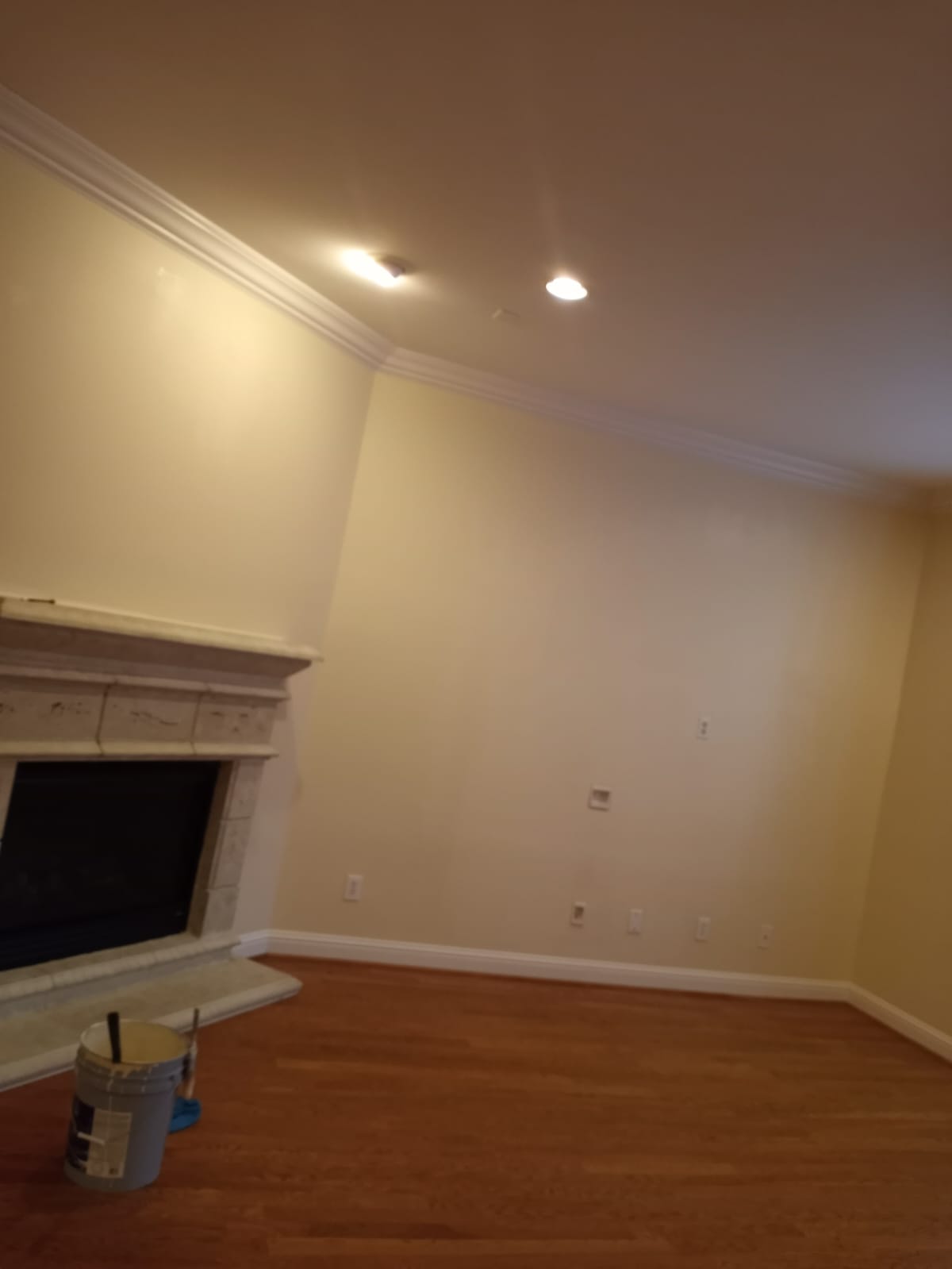 24 Versante Court – Living Room